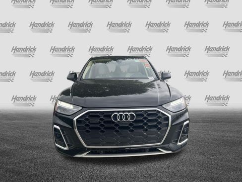 Used 2024 Audi Q5 2.0T Premium Plus w/ Premium Plus Package AWD/4WD image 3