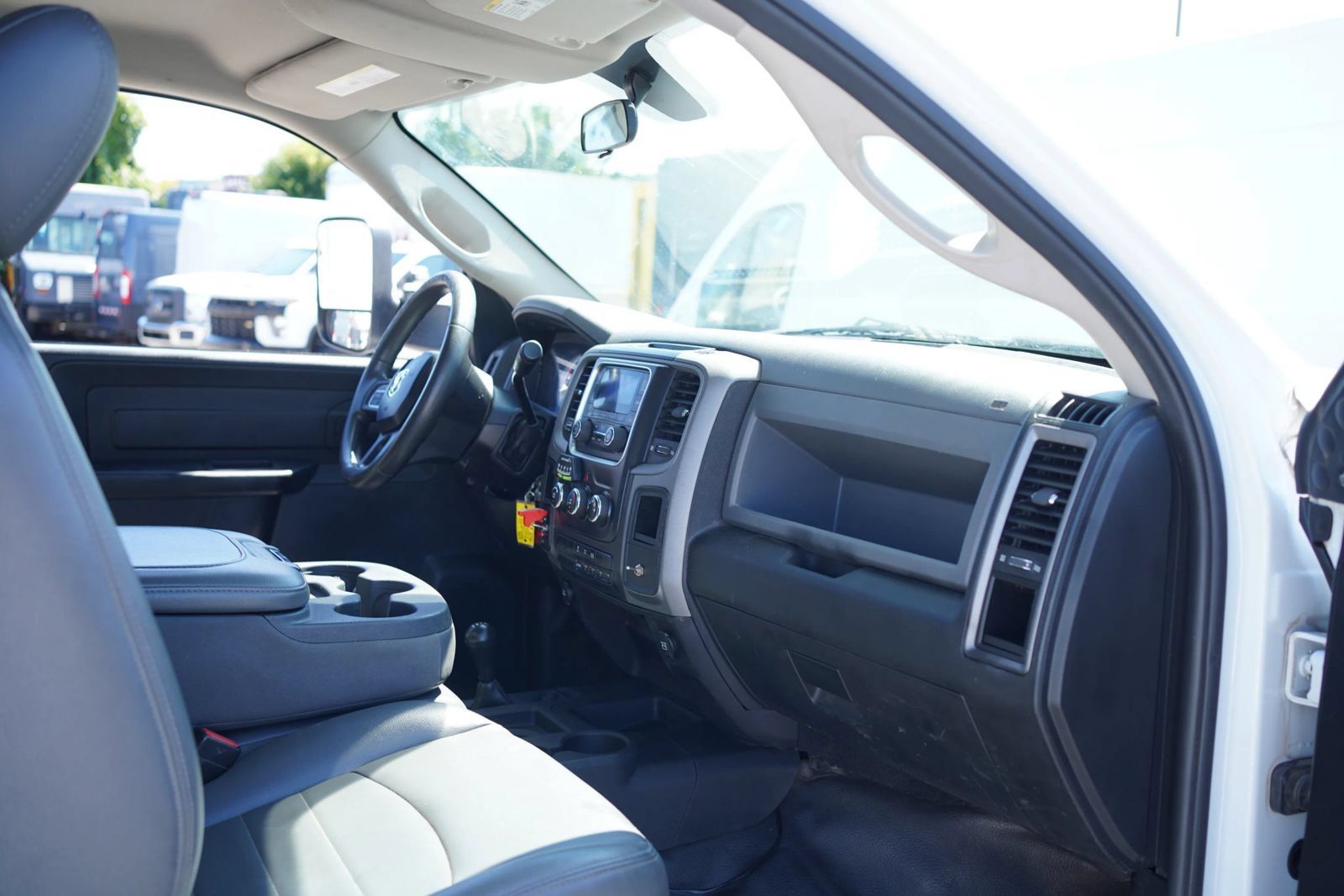 Used 2015 RAM 5500 Tradesman w/ Cold Weather Group AWD/4WD image 3