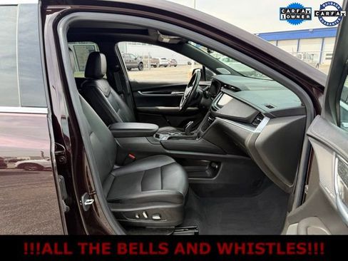 Used 2021 Cadillac XT5 Premium Luxury w/ LPO, Floor Liner Package image 21