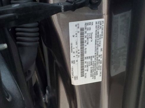 Used 2014 Ford Focus SE w/ Equipment Group 201A image 47