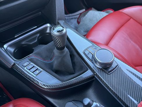 Used 2018 BMW M3 image 14