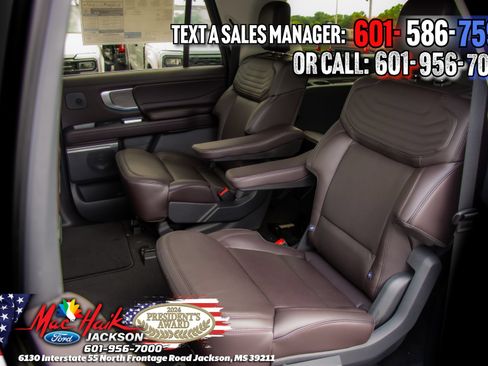 New 2026 Ford Expedition Platinum w/ Platinum Ultimate Package AWD/4WD image 12