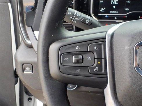 Used 2024 GMC Sierra 1500 Elevation image 15