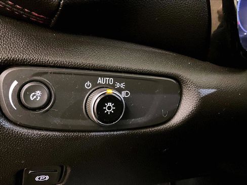 Used 2022 Chevrolet Blazer RS image 30