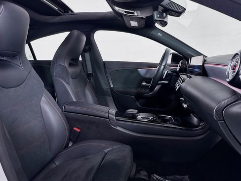 Certified 2022 Mercedes-Benz CLA 250 image 7