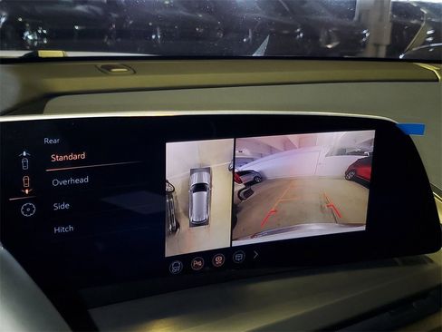 New 2026 Cadillac Vistiq Premium Luxury w/ LPO, Floor Liner Package image 22