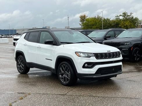 New 2026 Jeep Compass Limited image 4