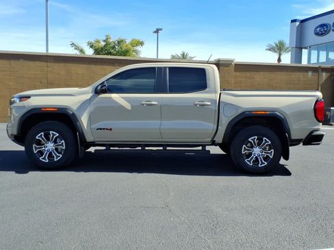 Used 2024 GMC Canyon AT4 w/ AT4 Premium Package image 4