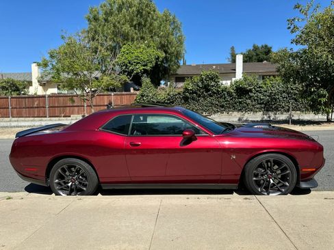 Used 2023 Dodge Challenger R/T Scat Pack w/ Plus Package RWD image 8