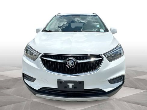 Used 2020 Buick Encore Preferred FWD image 3