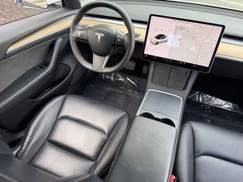 Used 2021 Tesla Model 3 Long Range image 40
