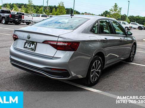 Used 2024 Volkswagen Jetta S FWD image 5