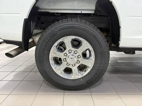 Used 2024 RAM 2500 Big Horn image 10
