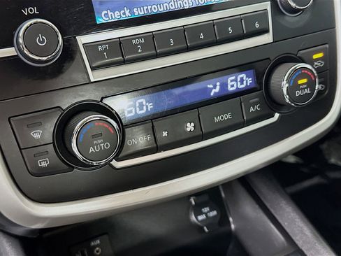 Used 2017 Nissan Altima 2.5 SL image 16