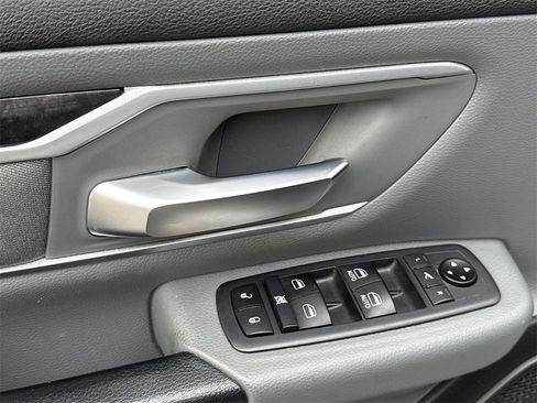 Used 2020 RAM 1500 Big Horn image 15