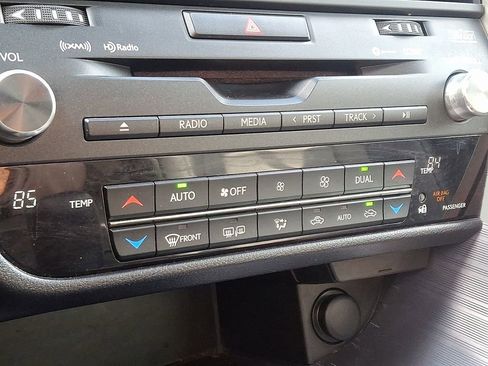 Used 2018 Lexus RX 450h F Sport image 17