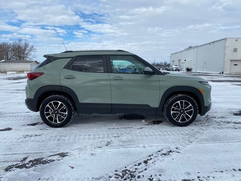 Used 2025 Chevrolet TrailBlazer LT image 8