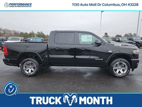 New 2026 RAM 1500 4x4 Crew Cab image 10