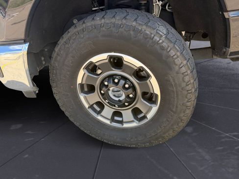 Used 2024 Ford F250 King Ranch w/ Tremor Off-Road Package AWD/4WD image 14
