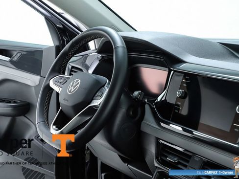 Used 2024 Volkswagen Taos SEL AWD/4WD image 34
