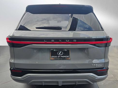 New 2026 Lexus TX 500h AWD image 4