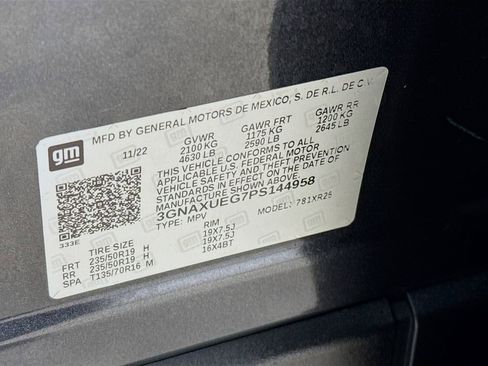 Used 2023 Chevrolet Equinox LT image 32