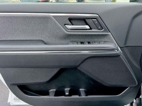 New 2026 GMC Sierra EV Elevation image 47