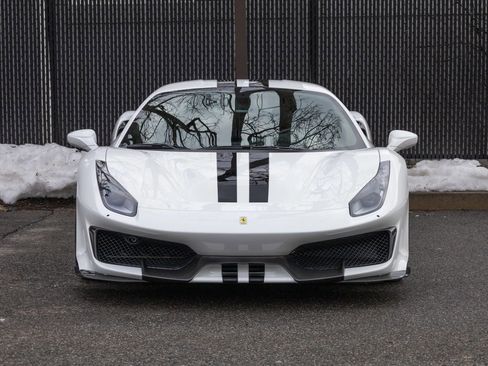 Used 2020 Ferrari 488 Pista Coupe image 10