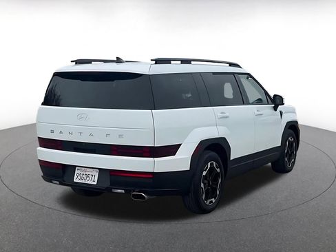 Used 2025 Hyundai Santa Fe SEL image 14