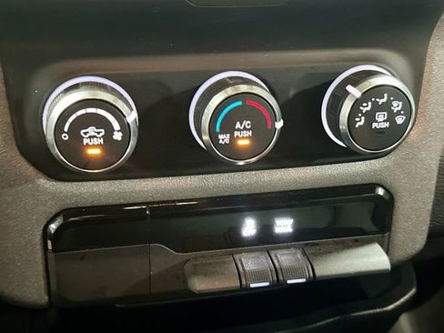 Used 2024 RAM 1500 Tradesman image 16