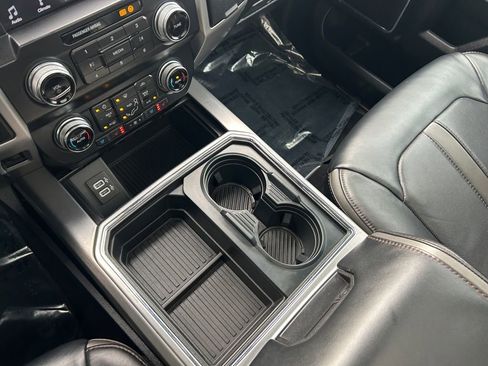 Used 2019 Ford F450 Platinum w/ Platinum Ultimate Package image 20