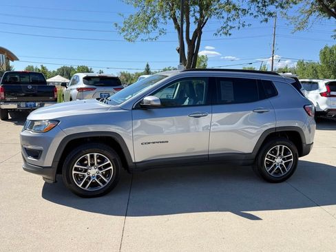 Used 2017 Jeep Compass Latitude w/ Popular Equipment Group AWD/4WD image 7
