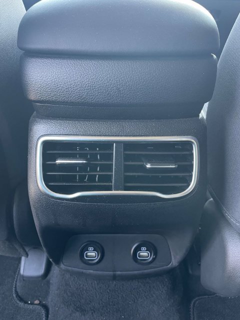 Used 2022 Hyundai Santa Fe SEL w/ Convenience Package FWD image 15