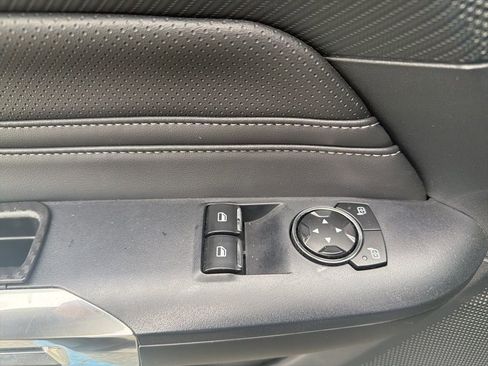 Used 2024 Ford Mustang GT Premium image 15