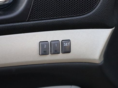 Used 2008 INFINITI G35 x Sedan w/ Premium Pkg image 29