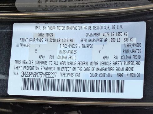 Used 2025 MAZDA MAZDA3 s image 34