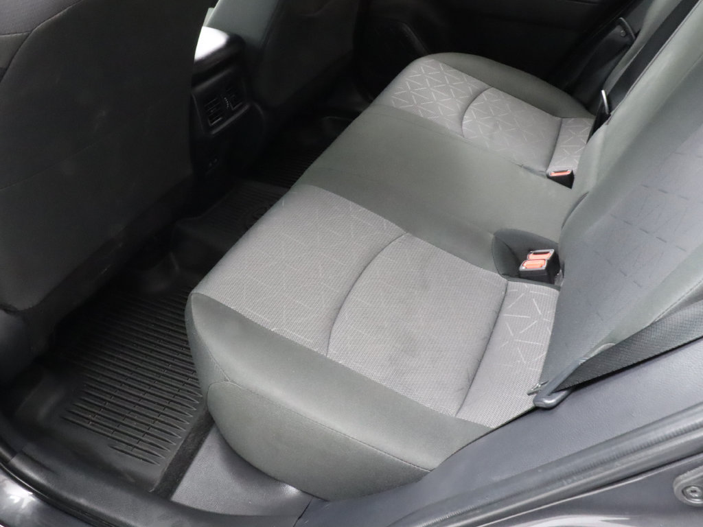 Used 2025 Toyota RAV4 XLE FWD image 26