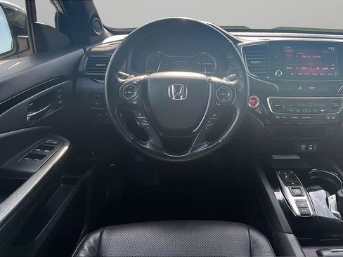 Used 2023 Honda Ridgeline Black Edition image 5