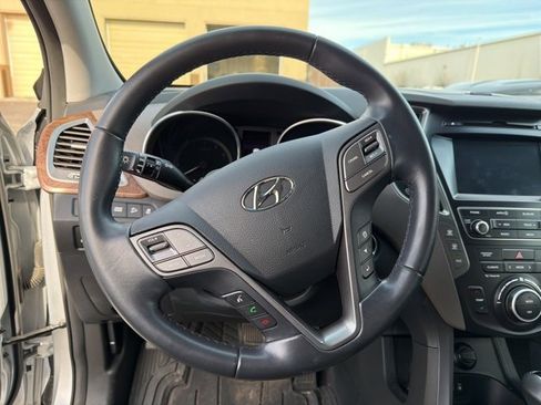 Used 2017 Hyundai Santa Fe SE w/ SE Premium Package 02 image 16