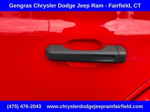 Certified 2025 Jeep Wrangler Unlimited Sahara AWD/4WD image 37