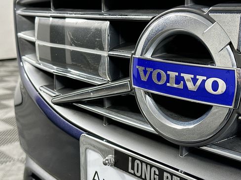 Used 2016 Volvo V60 T5 Platinum w/ Climate Package image 15