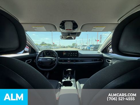 Used 2025 Kia K4 FWD image 16