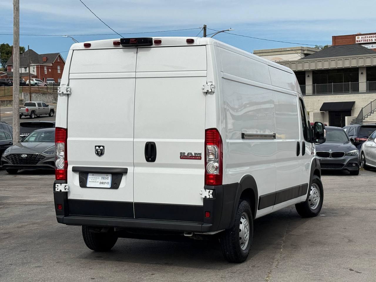 Used 2021 RAM ProMaster 2500 FWD image 2