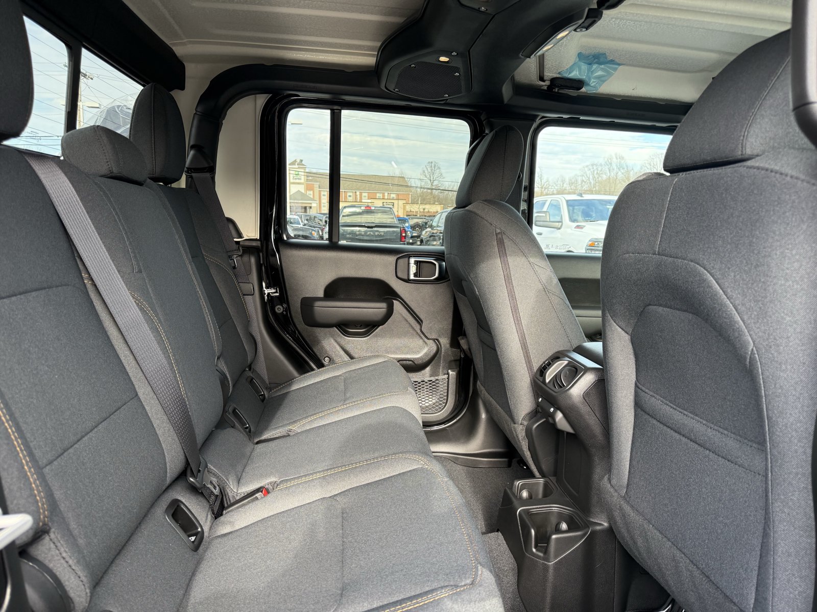 New 2026 Jeep Gladiator Sport AWD/4WD image 12