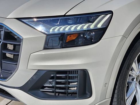 Used 2023 Audi Q8 Premium AWD/4WD image 10