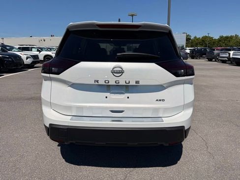 New 2026 Nissan Rogue SV AWD/4WD image 6