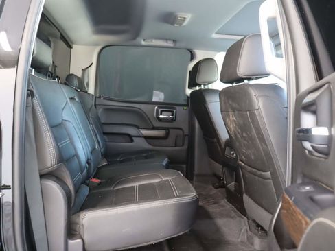 Used 2019 GMC Sierra 2500 Denali AWD/4WD image 19