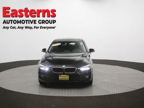 Used 2017 BMW 320i xDrive Sedan AWD/4WD image 54