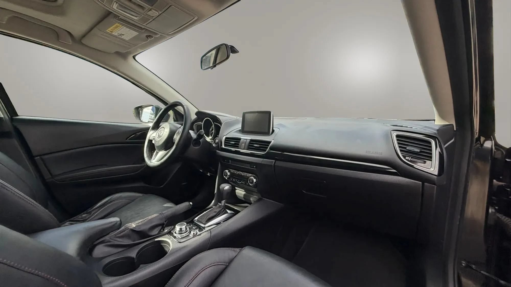 Used 2015 MAZDA MAZDA3 i Grand Touring FWD image 12