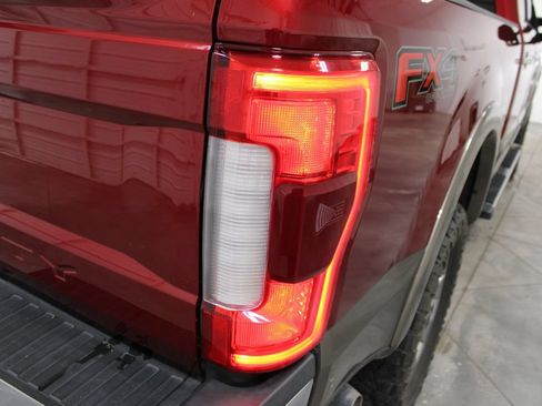 Used 2019 Ford F250 Lariat w/ Lariat Ultimate Package AWD/4WD image 29